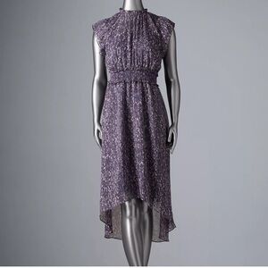 Simply Vera Wang purple dress! Fully lined - size Large - women’s